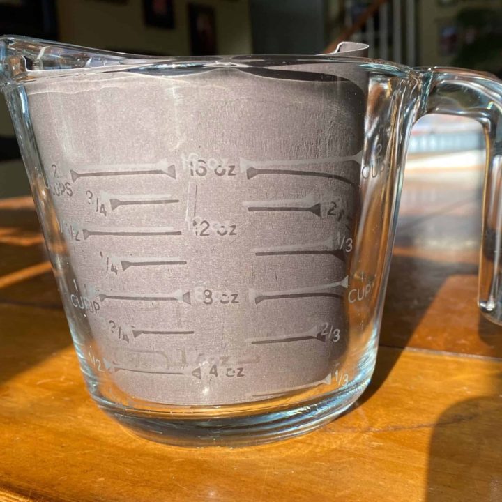 Pyrex 2 Cup Measuring Cup